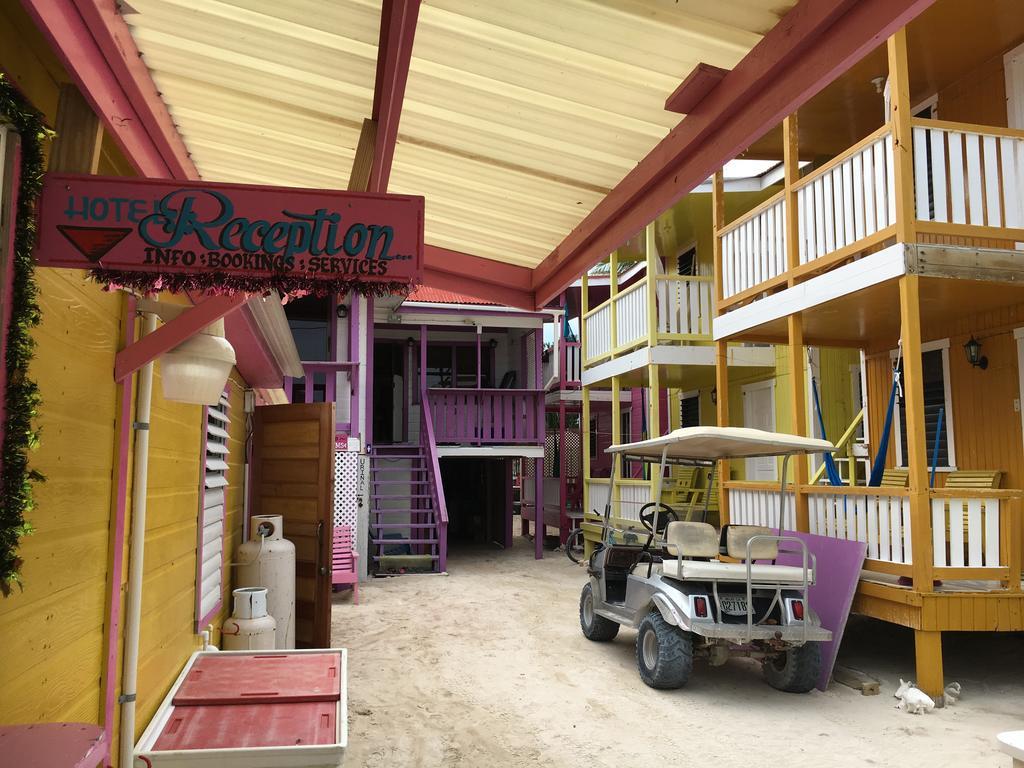 Отель Mara'S Place Caye Caulker Экстерьер фото