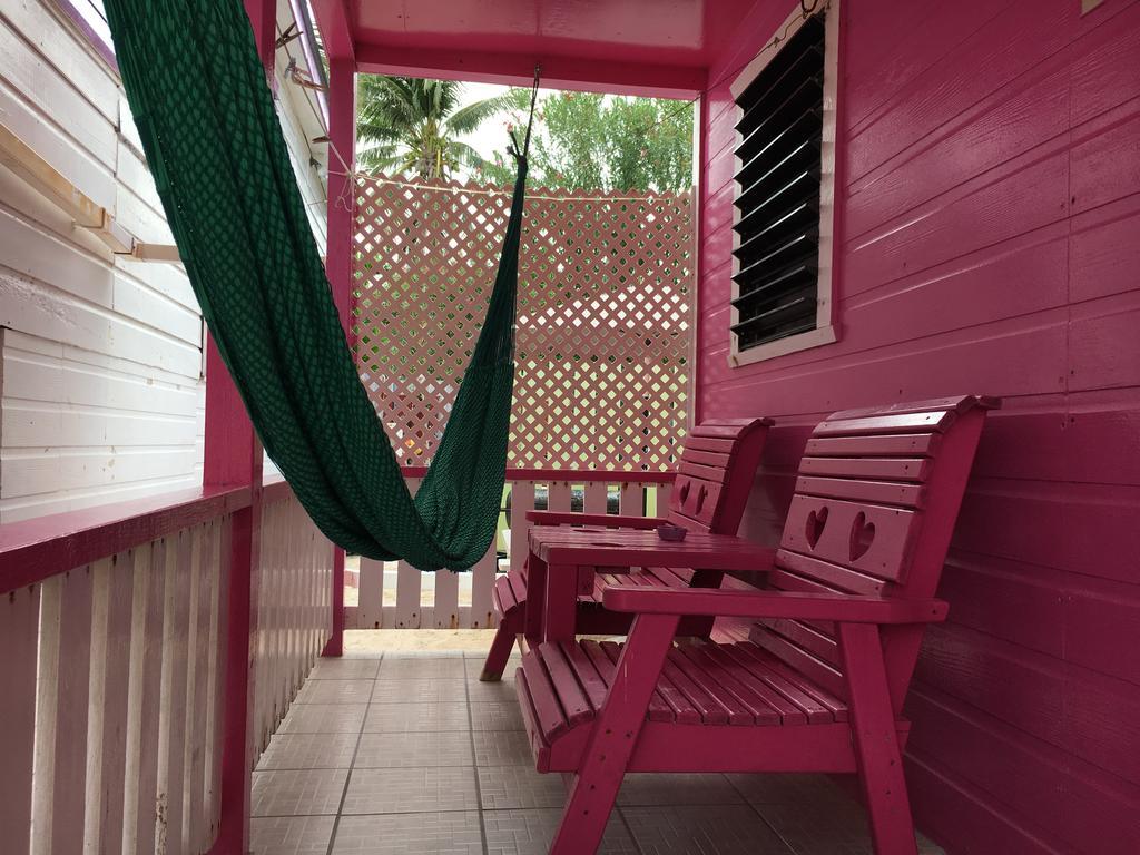 Отель Mara'S Place Caye Caulker Экстерьер фото